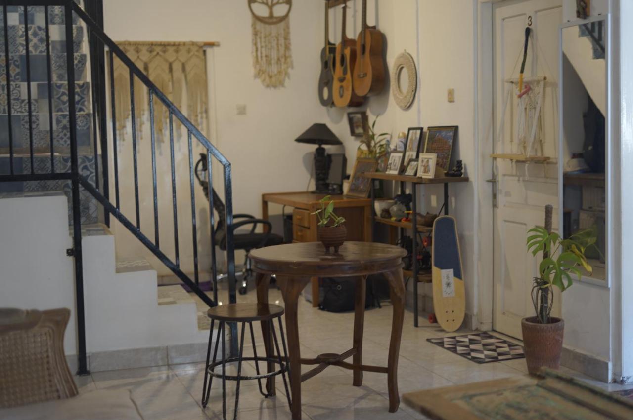יוגיאקרטה Oke Baik Hostel מראה חיצוני תמונה