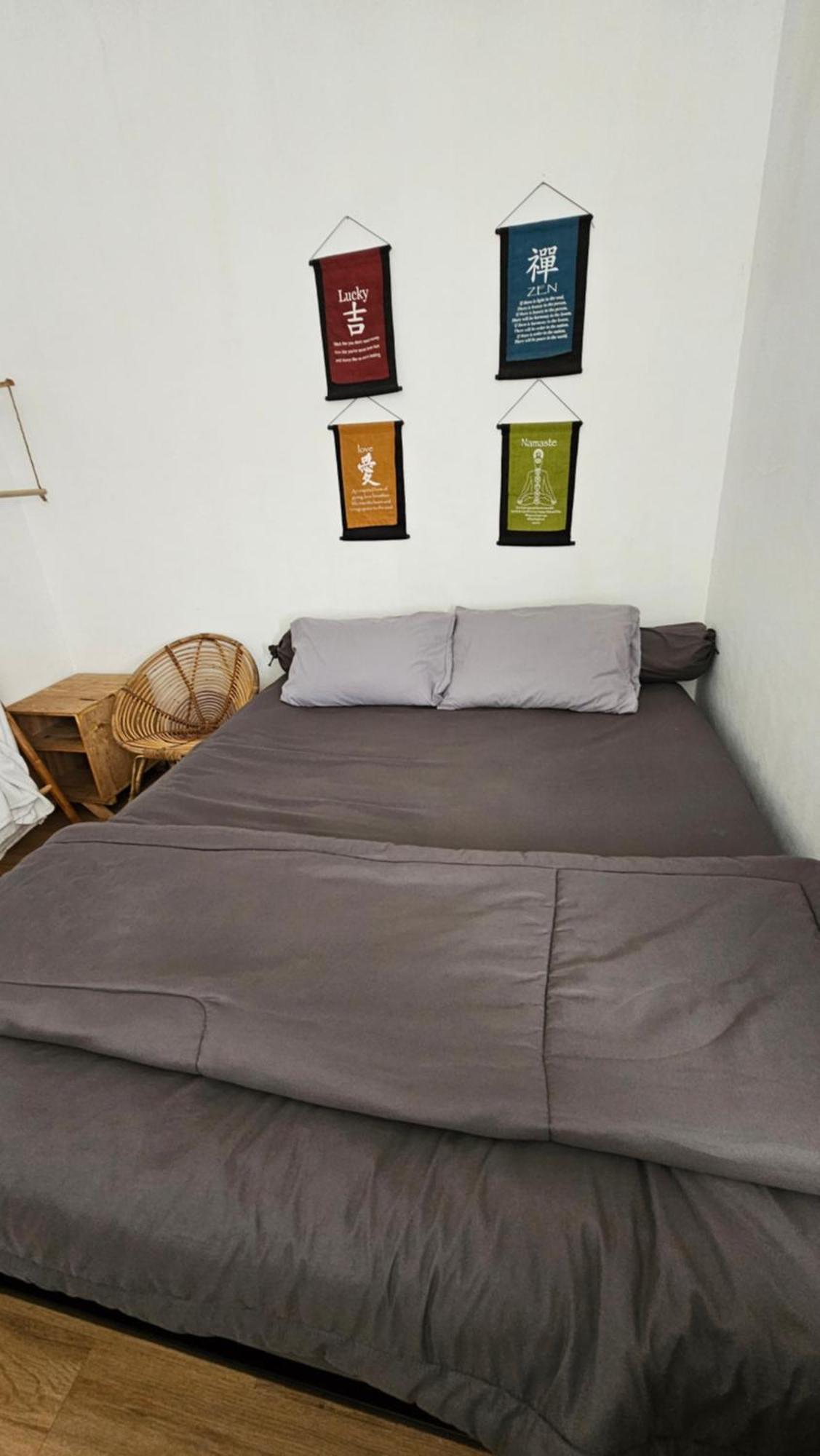 יוגיאקרטה Oke Baik Hostel מראה חיצוני תמונה