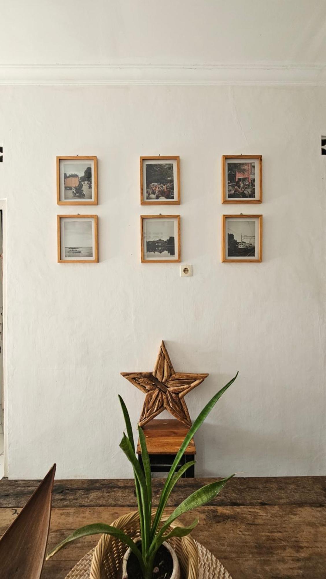 יוגיאקרטה Oke Baik Hostel מראה חיצוני תמונה